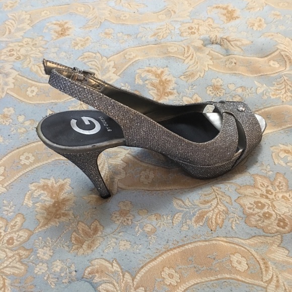 Guess shoes - Picture 4 of 5